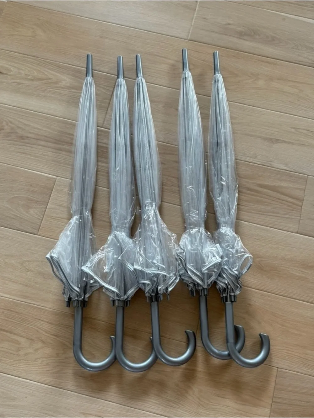 totes Clear Bubble Umbrella Set with Gray Silver Hooks (5-Pack)